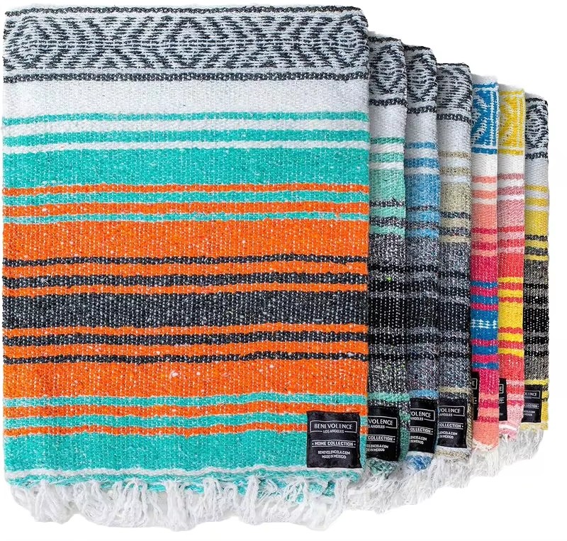 Mexican Geometric Woven Cotton Beach Towel Fringe Picnic Mat And Yoga Blanket for Outdoor Activities for Camping And Beach Use