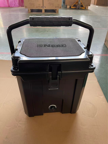 Portable 2.5 Gallon Cooler Box PP Material for Outdoor Camping Picnics Barbecue Parties for Food Storage